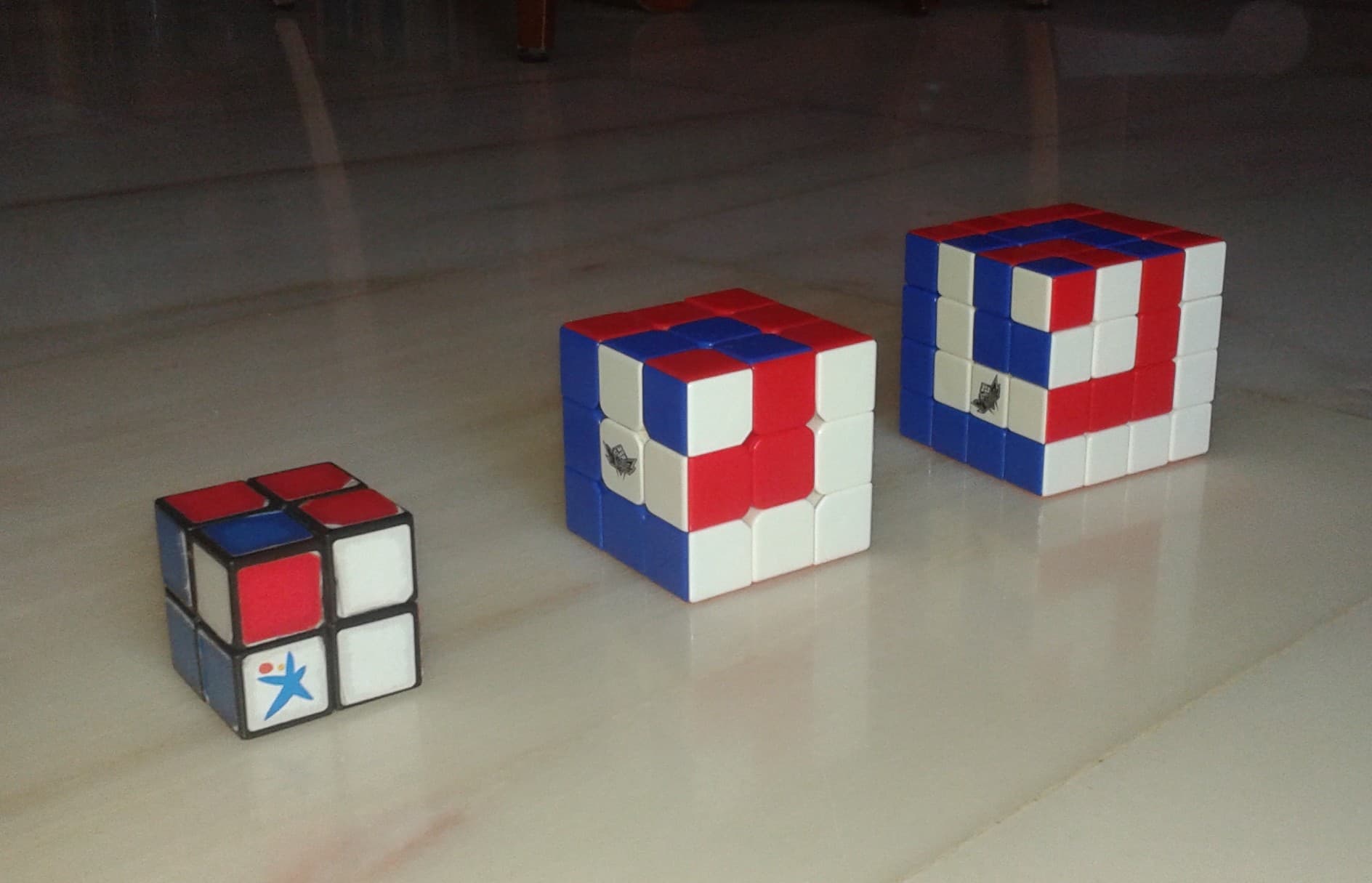 How to solve the Rubik's Cube (Spanish)